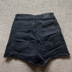 American Eagle Outfitters Highest Rise 90's Boyfriend Short